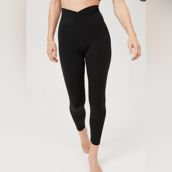Offline by Aerie Real Me Ribbed 7/8 Leggings - Picture 1 of 8
